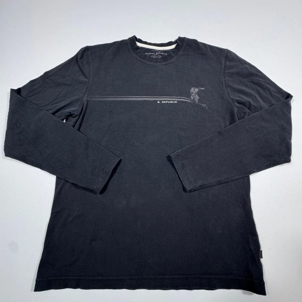 Banana Republic Mens‎ Long Sleeve Skier Graphic T-Shirt Black Size Large Stretch